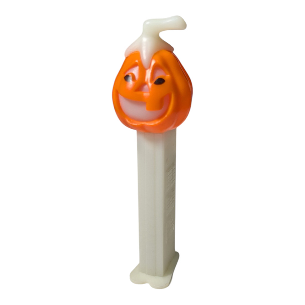 Vintage Halloween Jack-O'-Lantern Pumpkin PEZ Candy With A Glow-In-The-Dark 2003